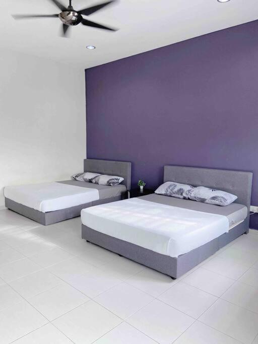 Niana Homestay -near Town *